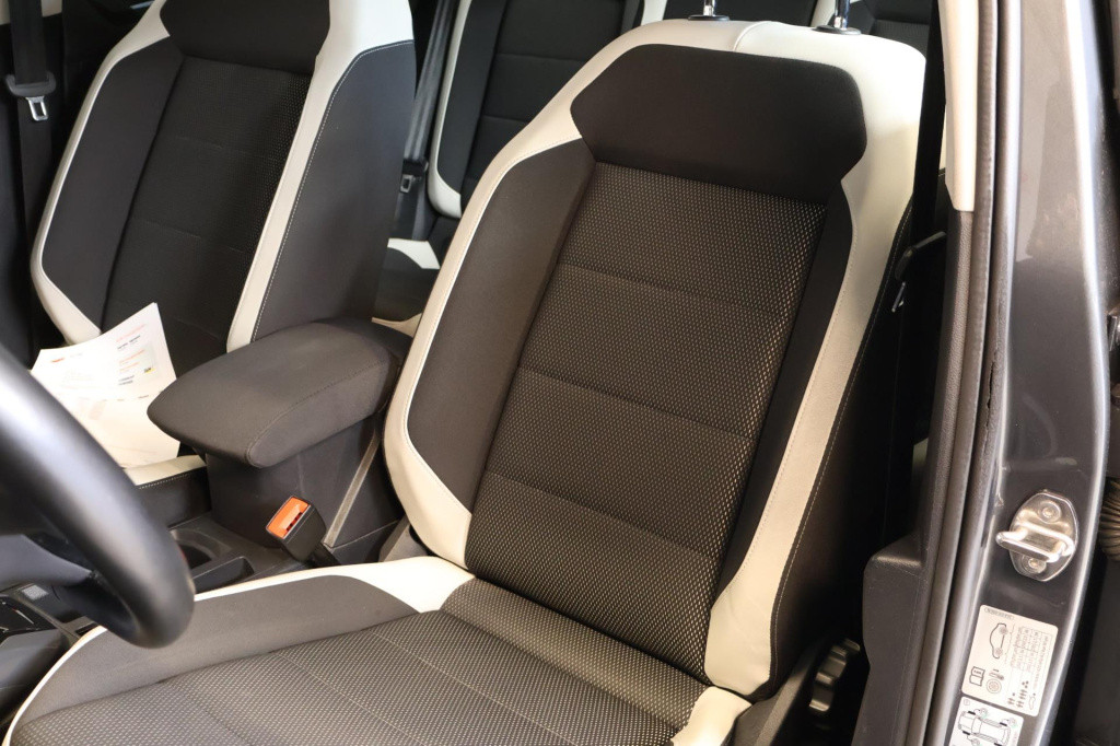 Volkswagen T-roc 1.5 tsi sport nl auto, acc, led, stoelverw,