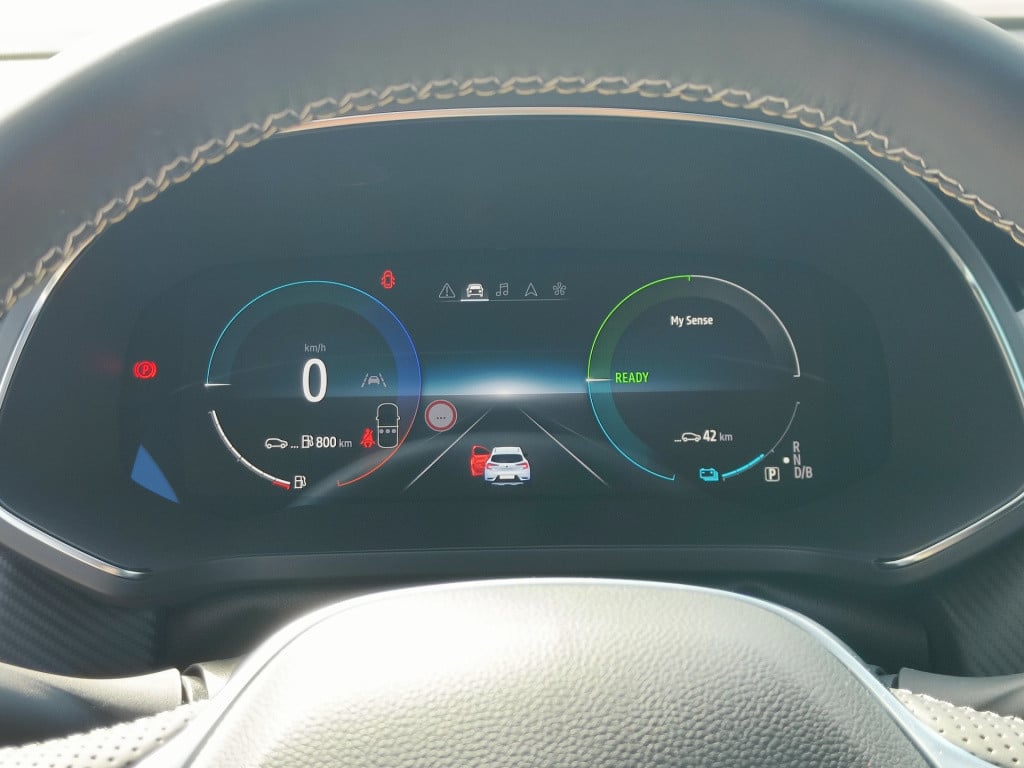 Renault Captur 1.6 e-tech hybrid 145 e-tech engineered