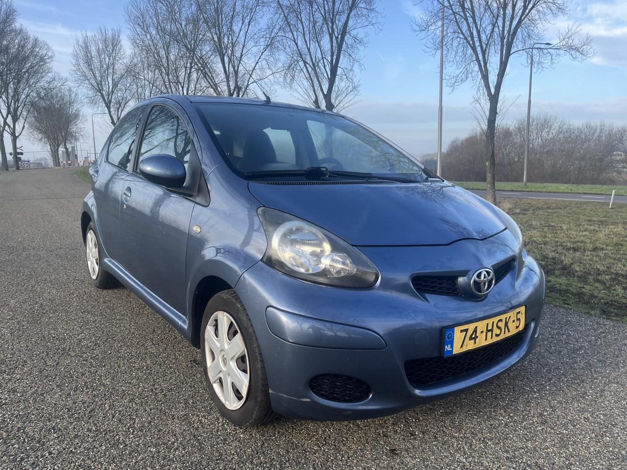 Aygo 1.0 2009 benzine AIRCO NL AUTO NAP