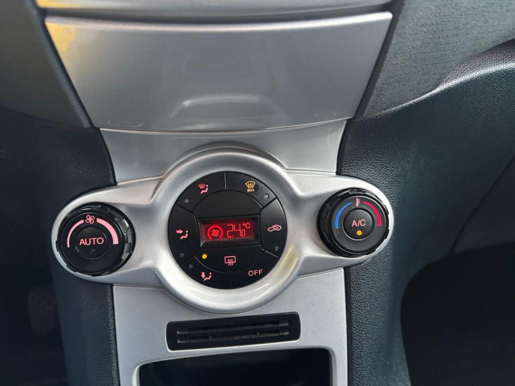 Ford Fiesta 1.4 96pk 5d