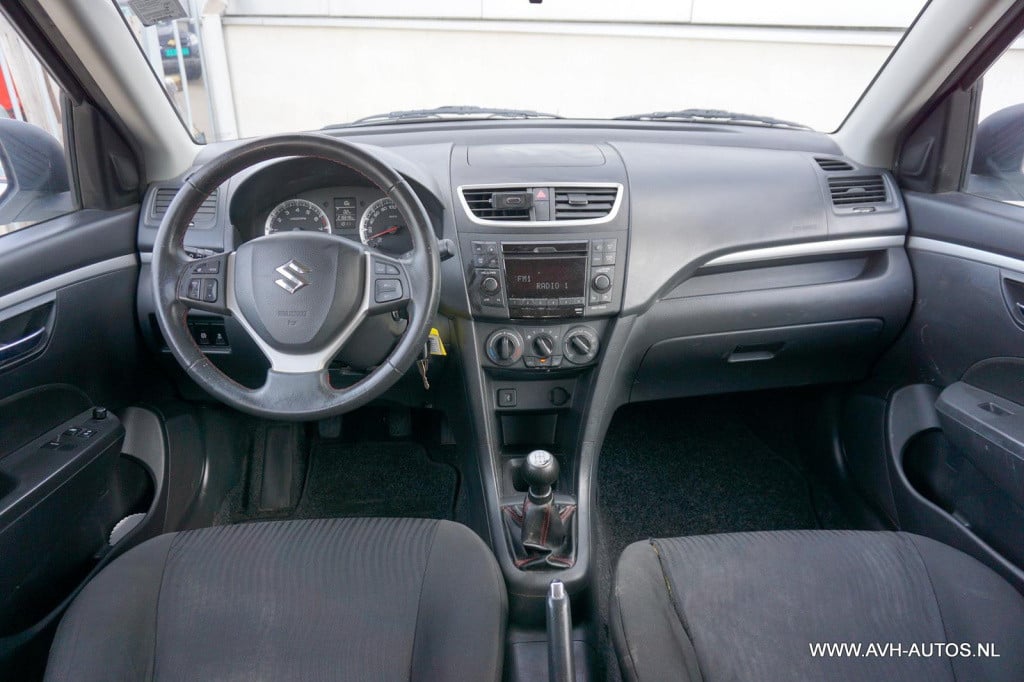 Suzuki Swift 1.2 bandit easss