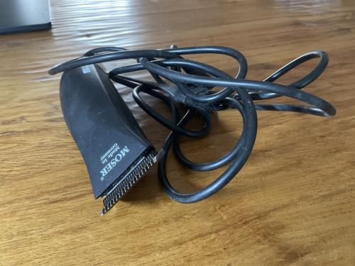 Professionele motor-dierenscheermaschiene  MOSER