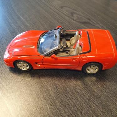 Model auto 1:24 Bburago Chevrolet Corvette
