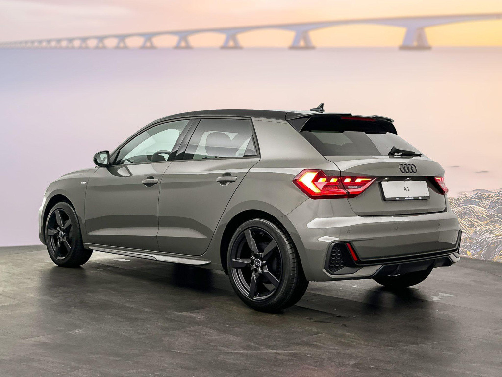Audi A1 s edition 25 tfsi 70 kw / 95 pk sportback 7 versn.