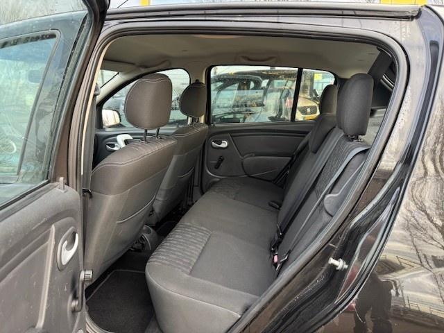 Dacia Sandero 1.2 blackline