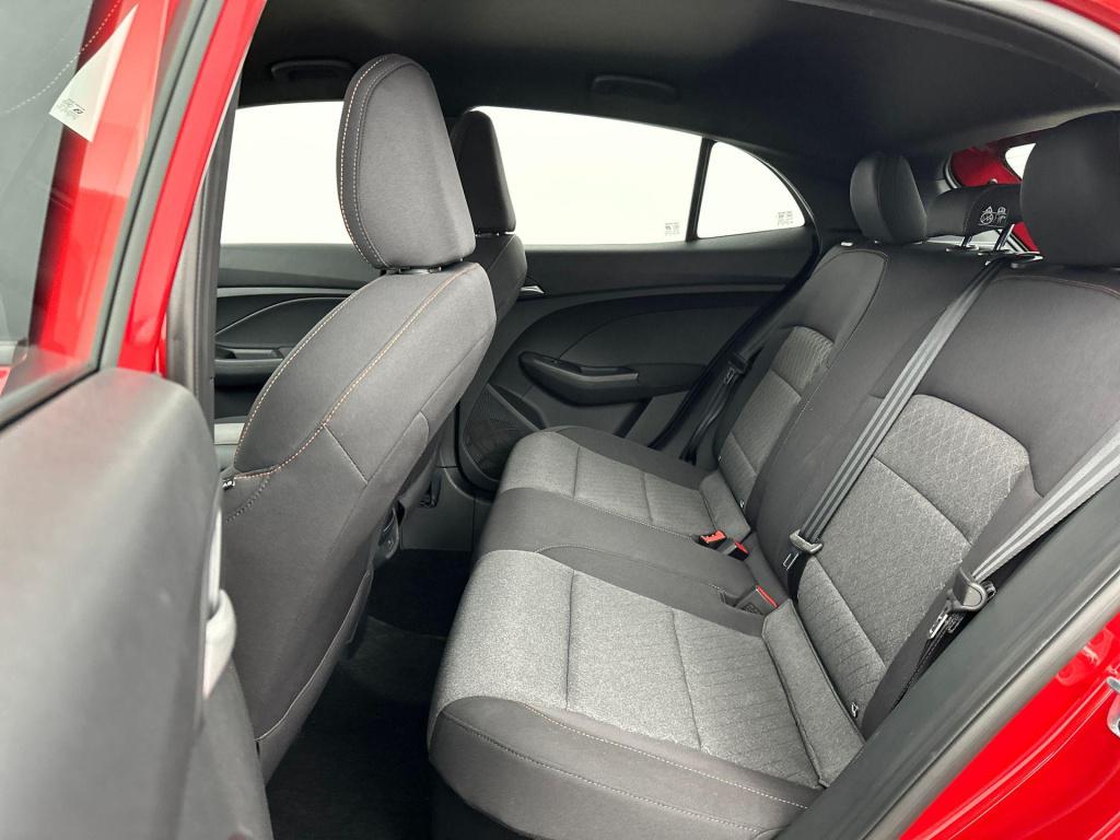 MG Mg3 1.5 hybrid+ aut. standard | 17'' velgen | camera | apple carplay & a