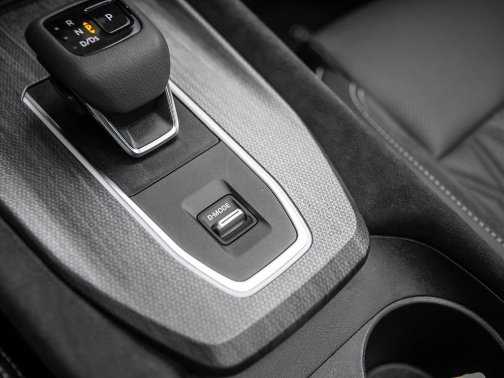 Nissan Qashqai mild-hybrid 160pk automaat tekna plus | bose | pano | memory