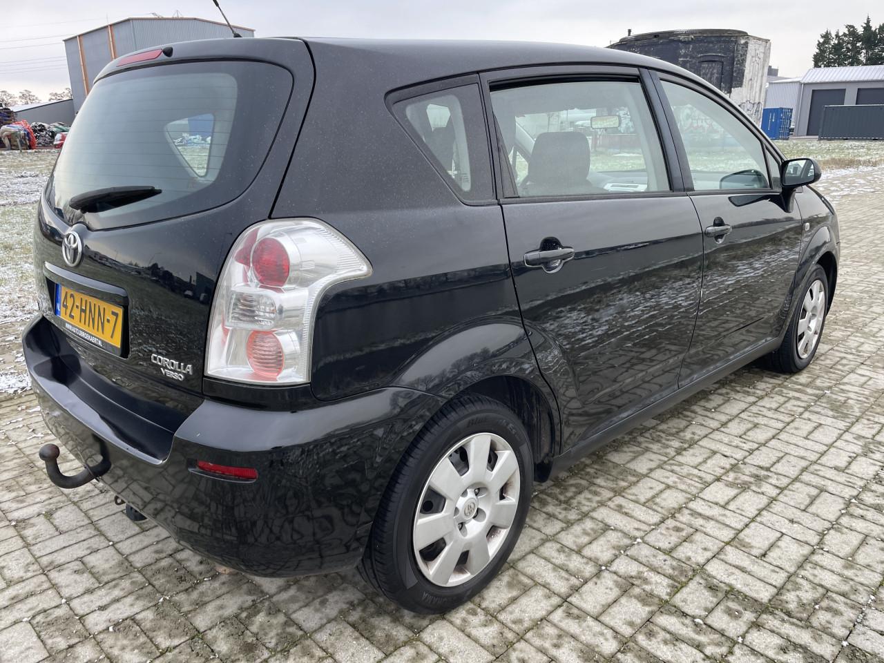 Toyota corolla verso 1.6 vvti terra 132000km