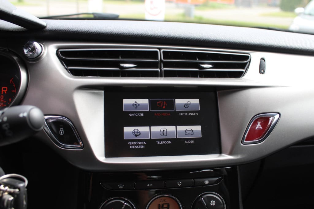 Citroen C3 1.2 puretech selection