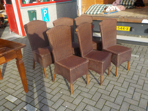6 rotan stoelen in goede staat koopje