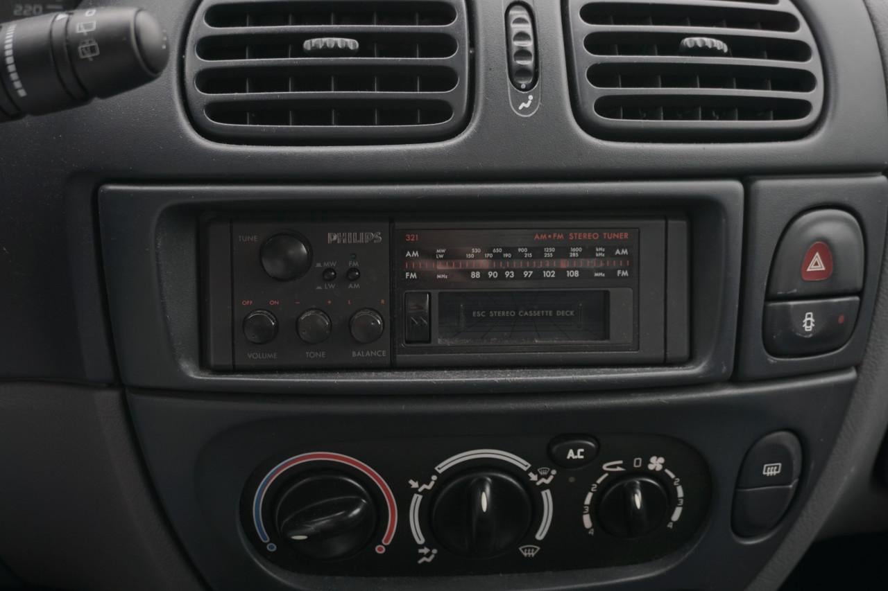 Renault Megane Berline - APK tot 4 juni 2027