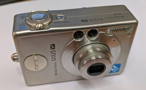 Canon Digital IXUS V3 digitale camera