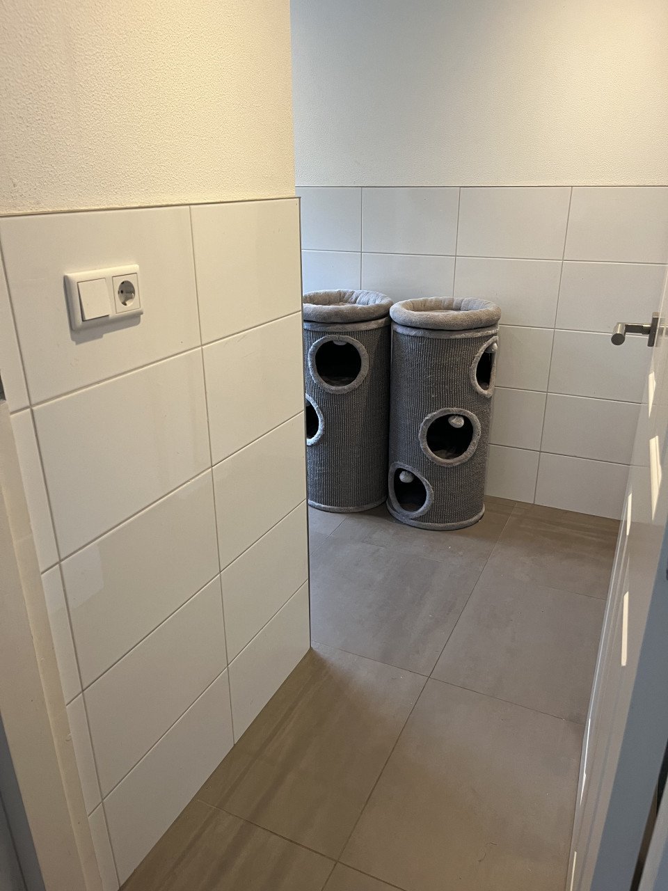 Wandtegels 25x40 wit glans, zie ook mijn adv Mosa tegels 10x10