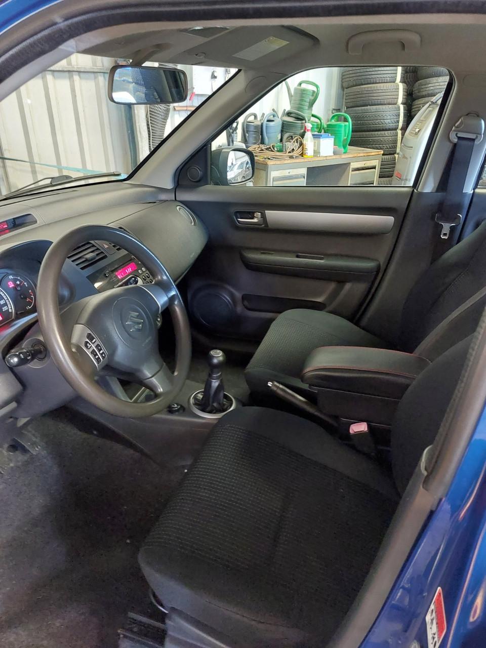 Suzuki swift bj 2007  1950 euro