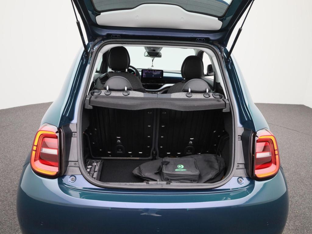 Fiat 500 icon 42 kwh | automaat | parkeer sensoren | navigatie | virtual co