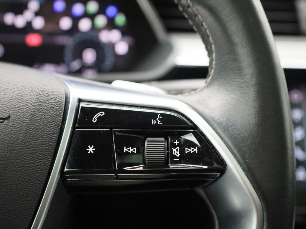 Audi E-tron sportback 55 quattro s edition 95 kwh | automaat | half-leder |