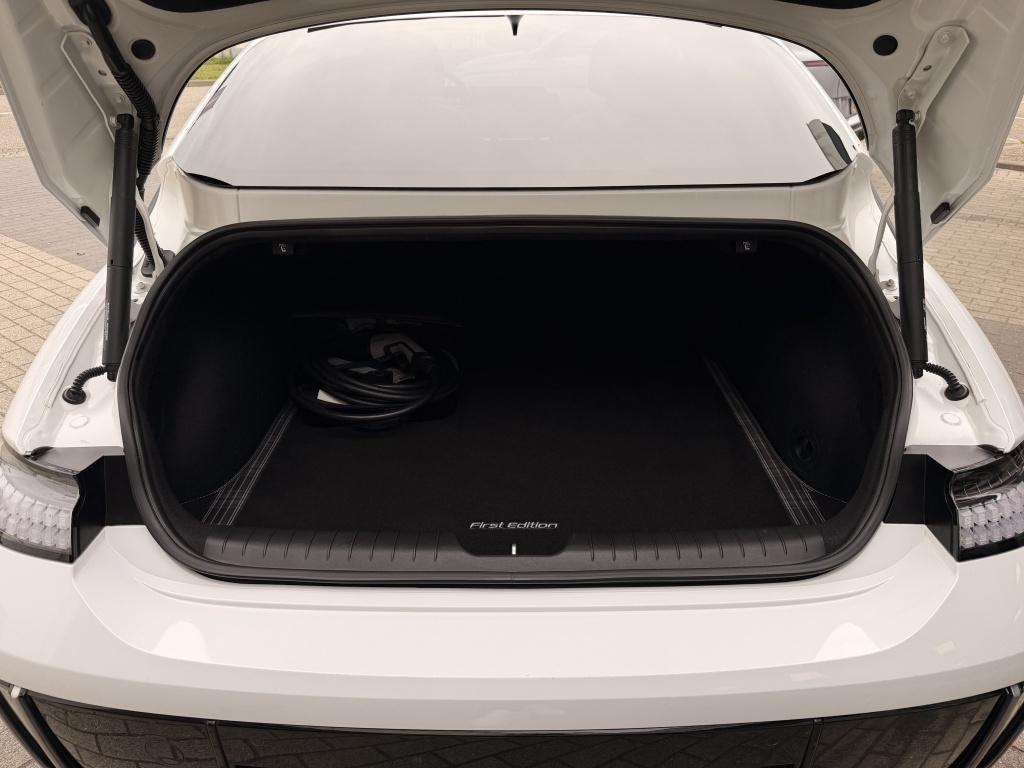 Hyundai Ioniq 6 first edition awd 77.4kwh | soh 100% | 1e eigenaar | dealer