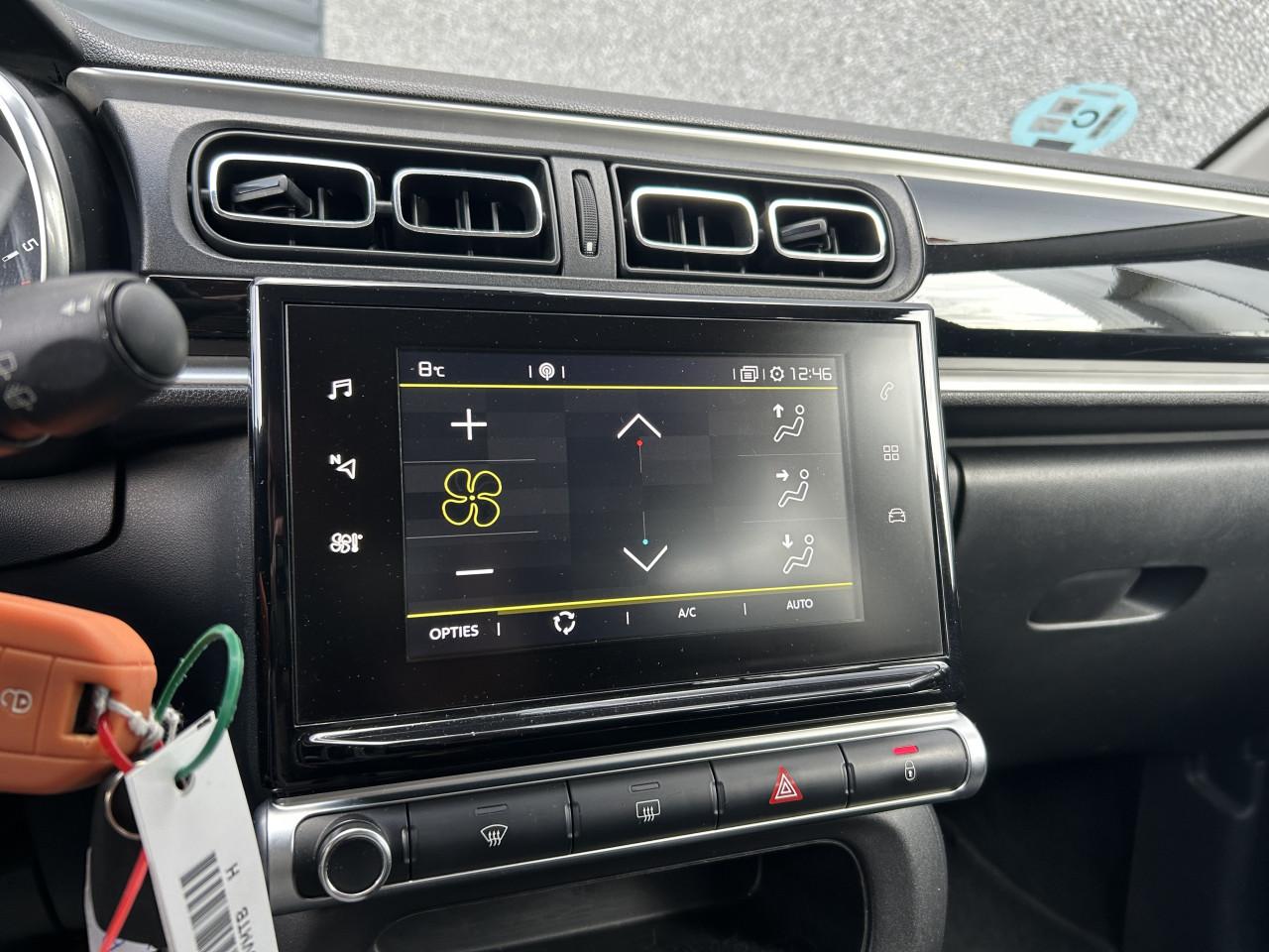 Citroen C3 1.2 PureTech Shine|CARPLAY|APK|CAMERA|CRUISE CONTR