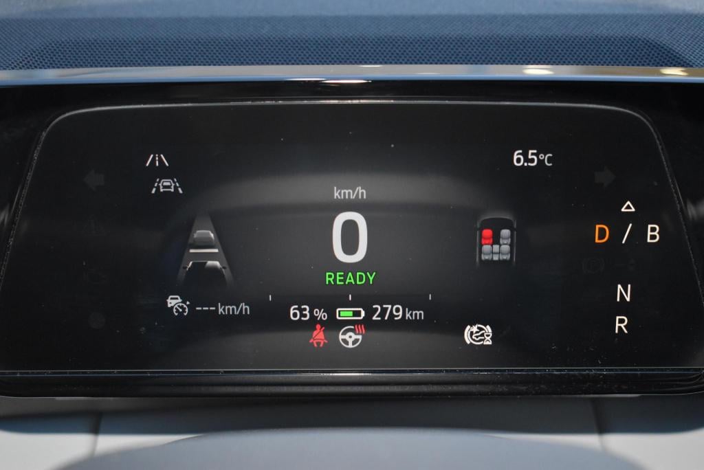 Ford Explorer premium extended range rwd 77 kwh | panoramadak | climate con