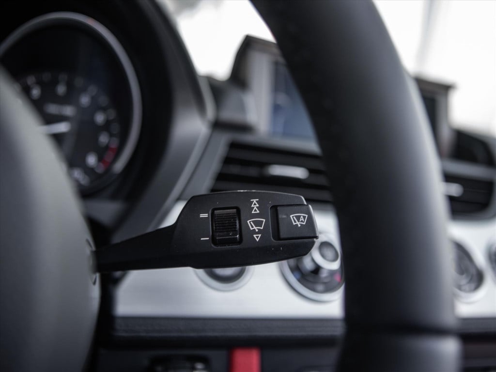 BMW Z4 sdrive23i 204pk executive | leder | stoelverwarming | navigatie | pd