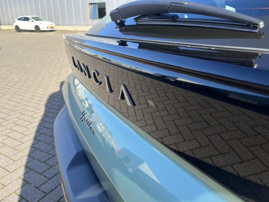 Lancia Y(psilon) 1.2 turbo hybrid