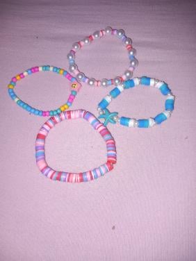4 kinderarmbandjes