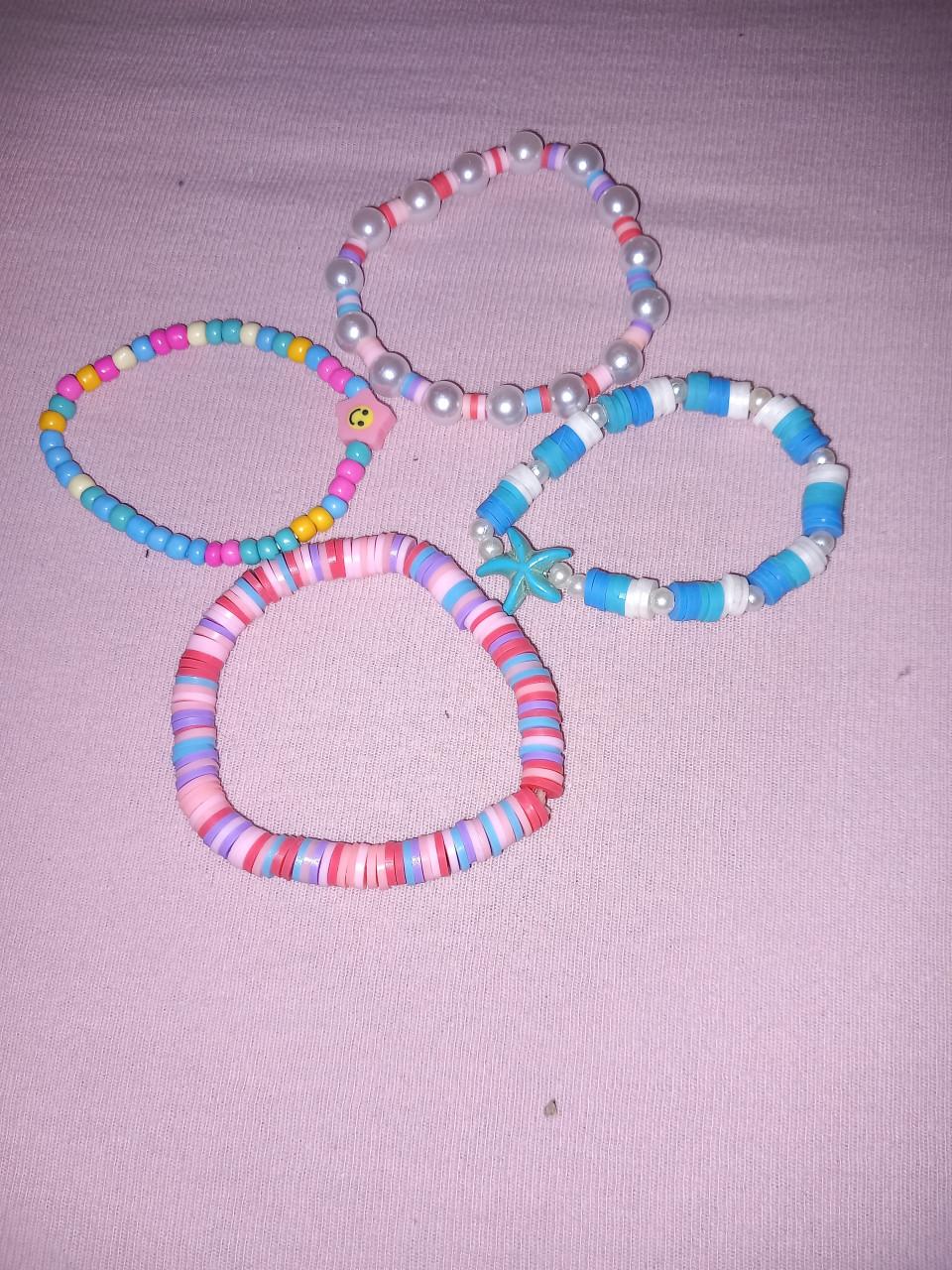 4 kinderarmbandjes