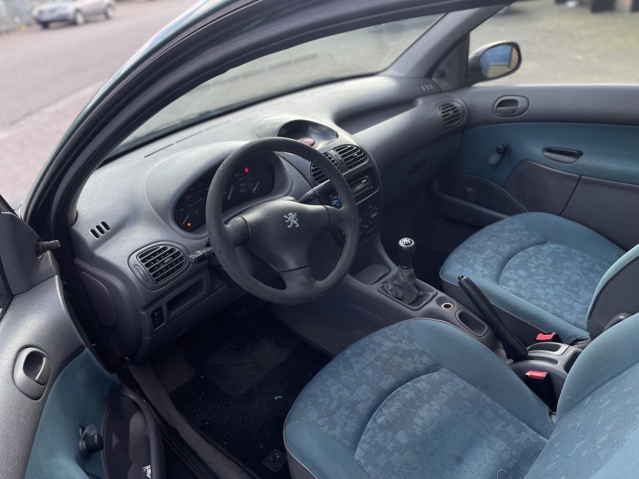 Peugeot 206 1.1 XR/NAP/APK/BLUETOOTH