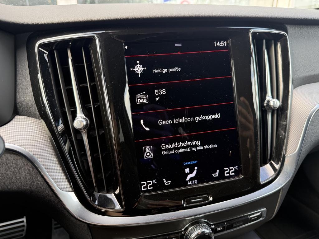 Volvo V60 t6 398pk recharge long ultra dark| pano| 360camera| head-up| awd