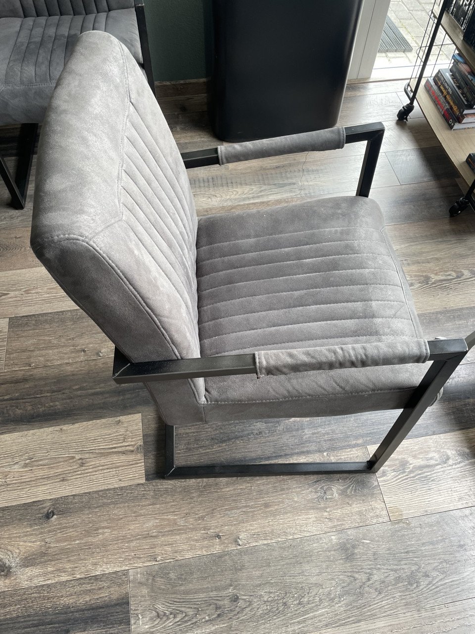 4 eetkamer stoelen