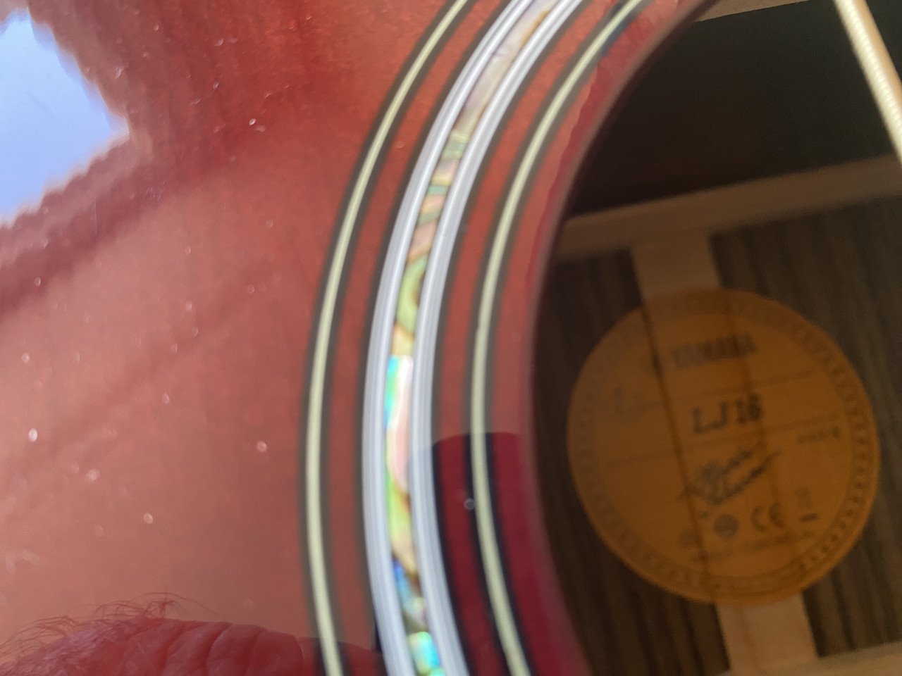 Yamaha LJ16 Sunburst