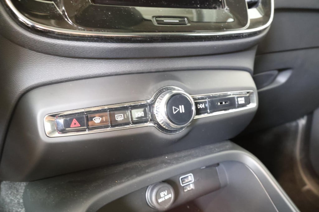 Volvo XC40 1.5 t4 recharge inscription expression nl auto, trekhaak, carpla