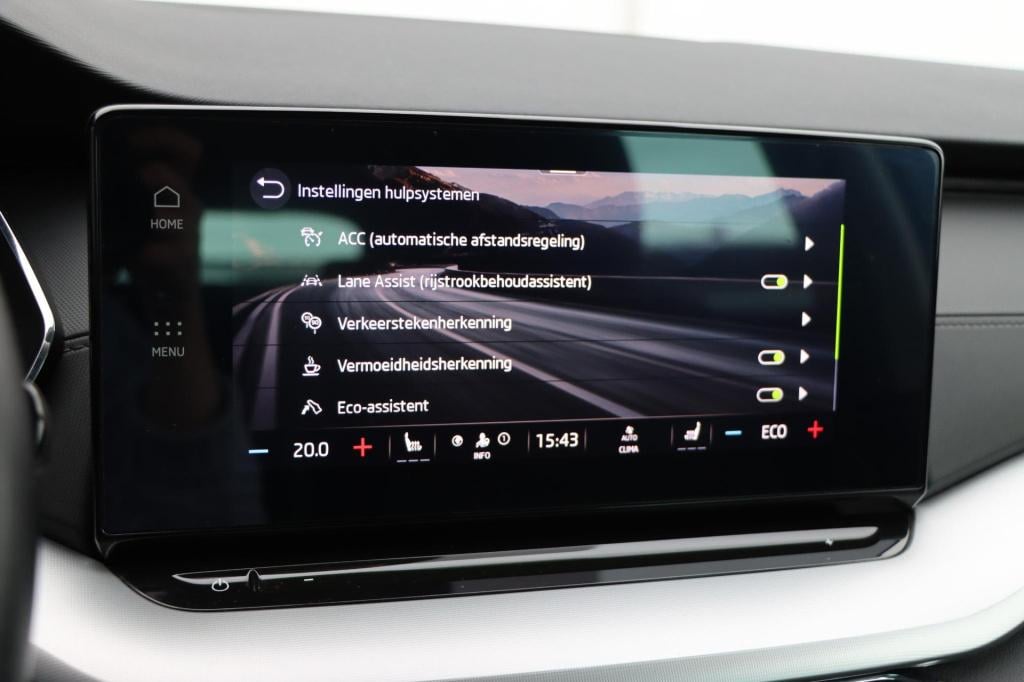 Skoda Octavia combi 1.4 tsi iv ambition 204pk dsg6