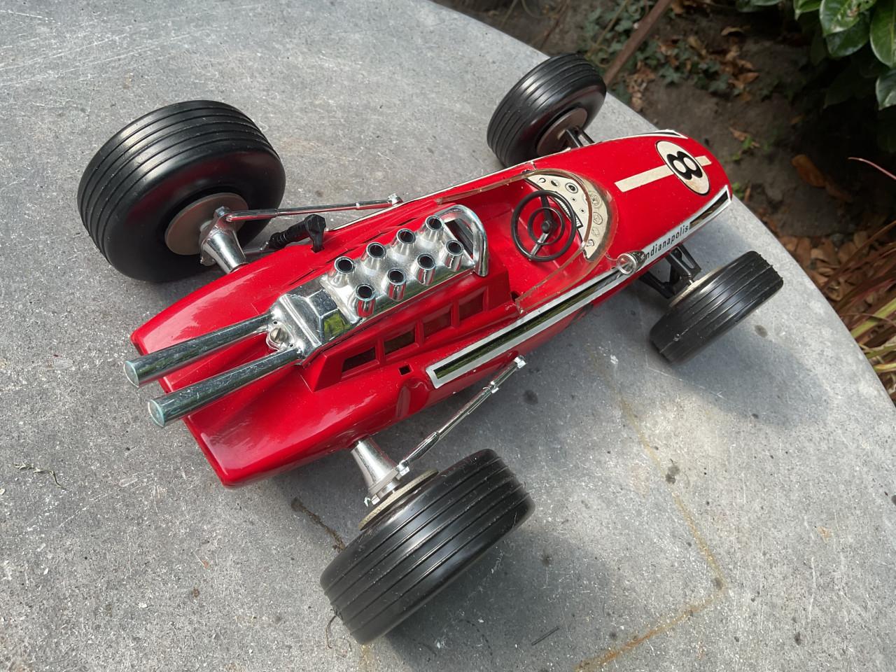 Vintage racewagen model .