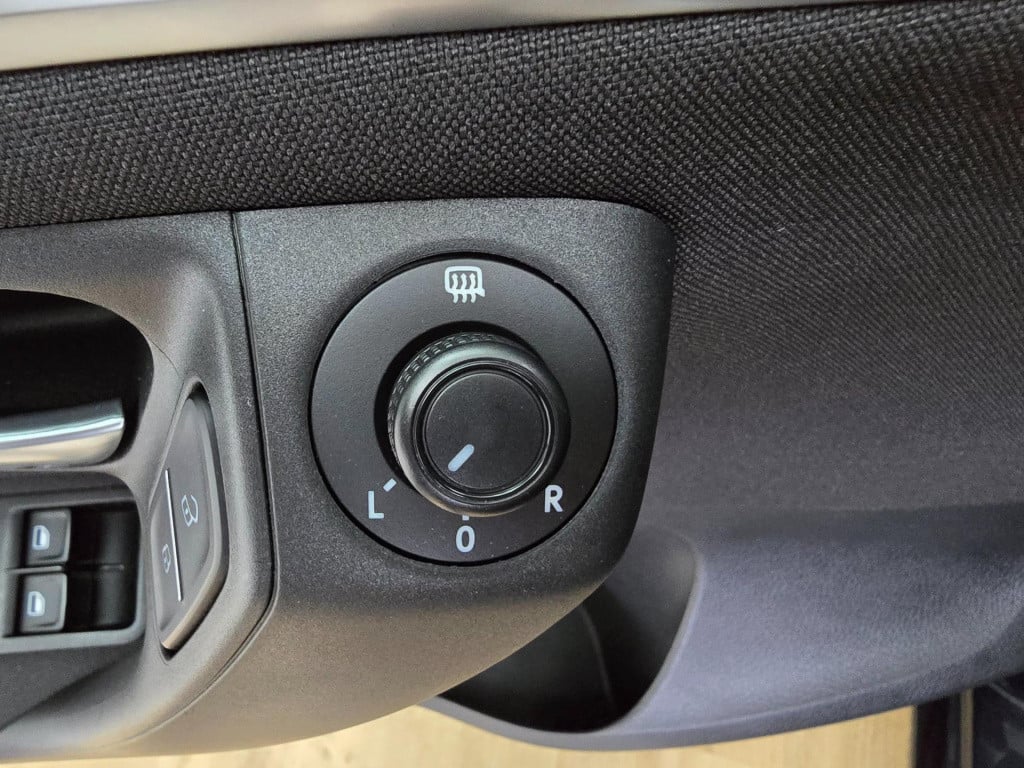 Volkswagen Polo occasion comfortline black edition met cruisecontrol en leu