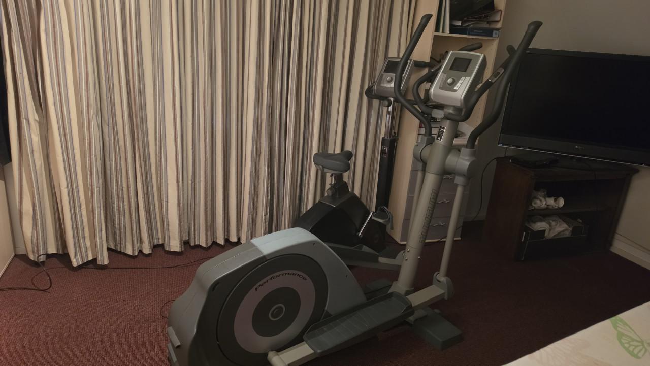 Crosstrainer