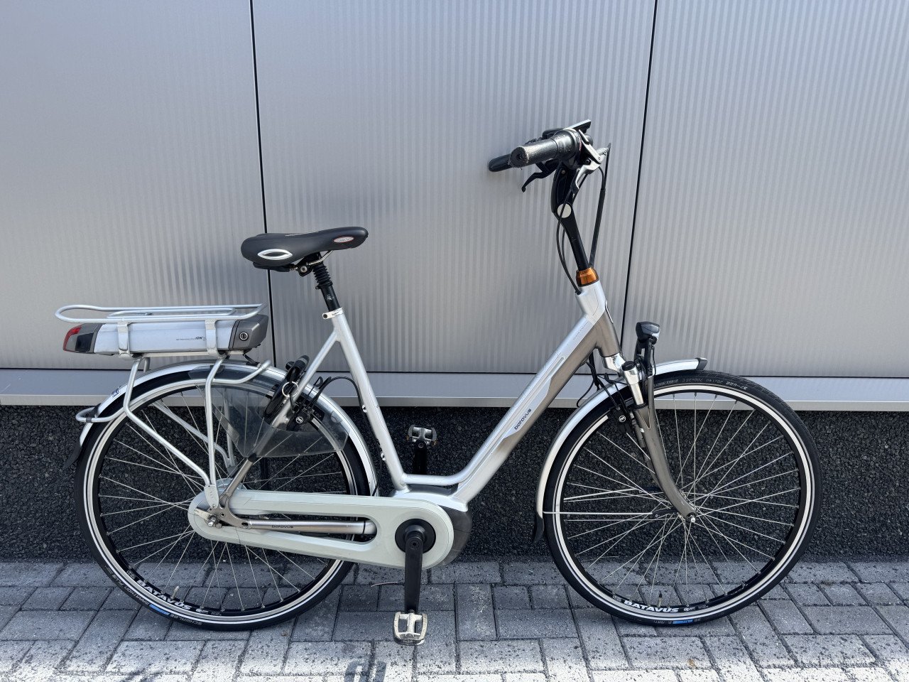 Batavus Wayz middenmotor elektrische fiets 500WH