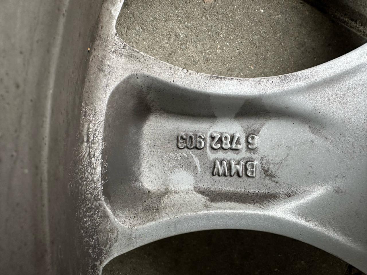 Set originele BMW winterbanden Z4