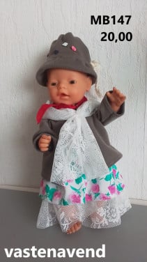 Leuke poppenkleertjes baby born. Vastenavend set. Opbrengst KiKa.