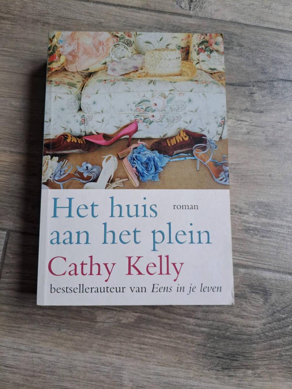 Roman Het huis aan het plein van Cathy Kelly