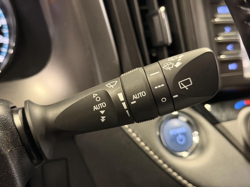 Toyota Rav4 2.5 hybrid awd style