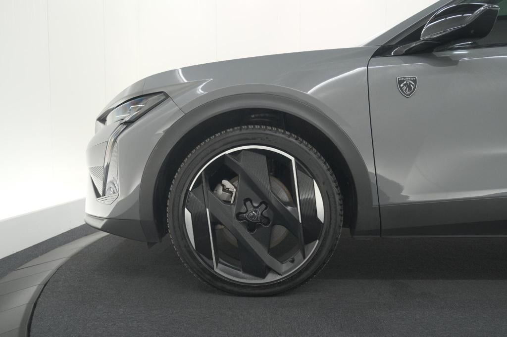 Peugeot 408 1.6 plug-in hybrid gt 180 e-eat8 | schuif-/kanteldak | alcantar