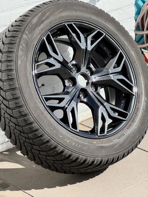 Winterbanden, lichtmet velg Mitsubishi, Toyota, Nissan, Honda en Hyundai