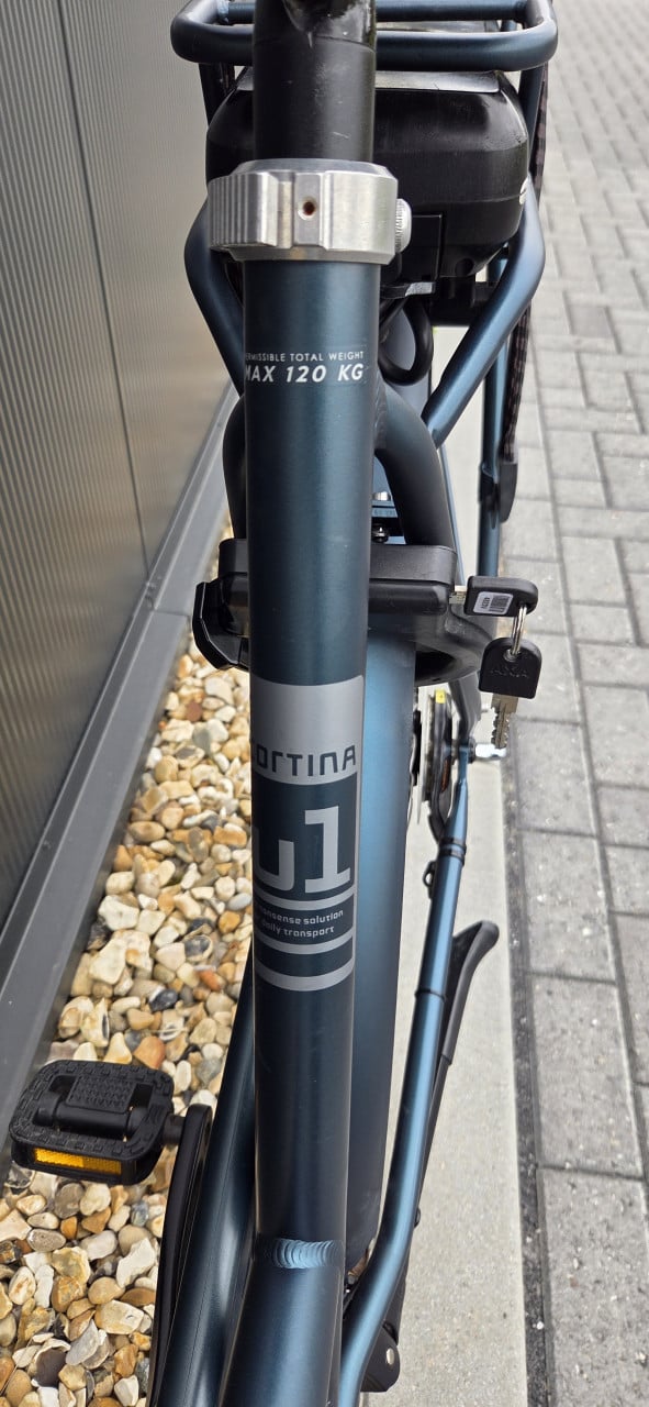 Cortina E-U1 RB3 57cm 600Wh transporter