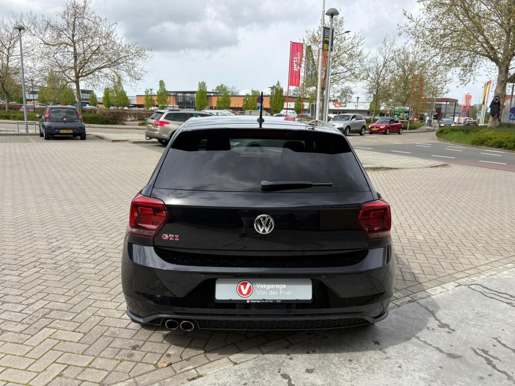 Volkswagen Polo 2.0 tsi gti