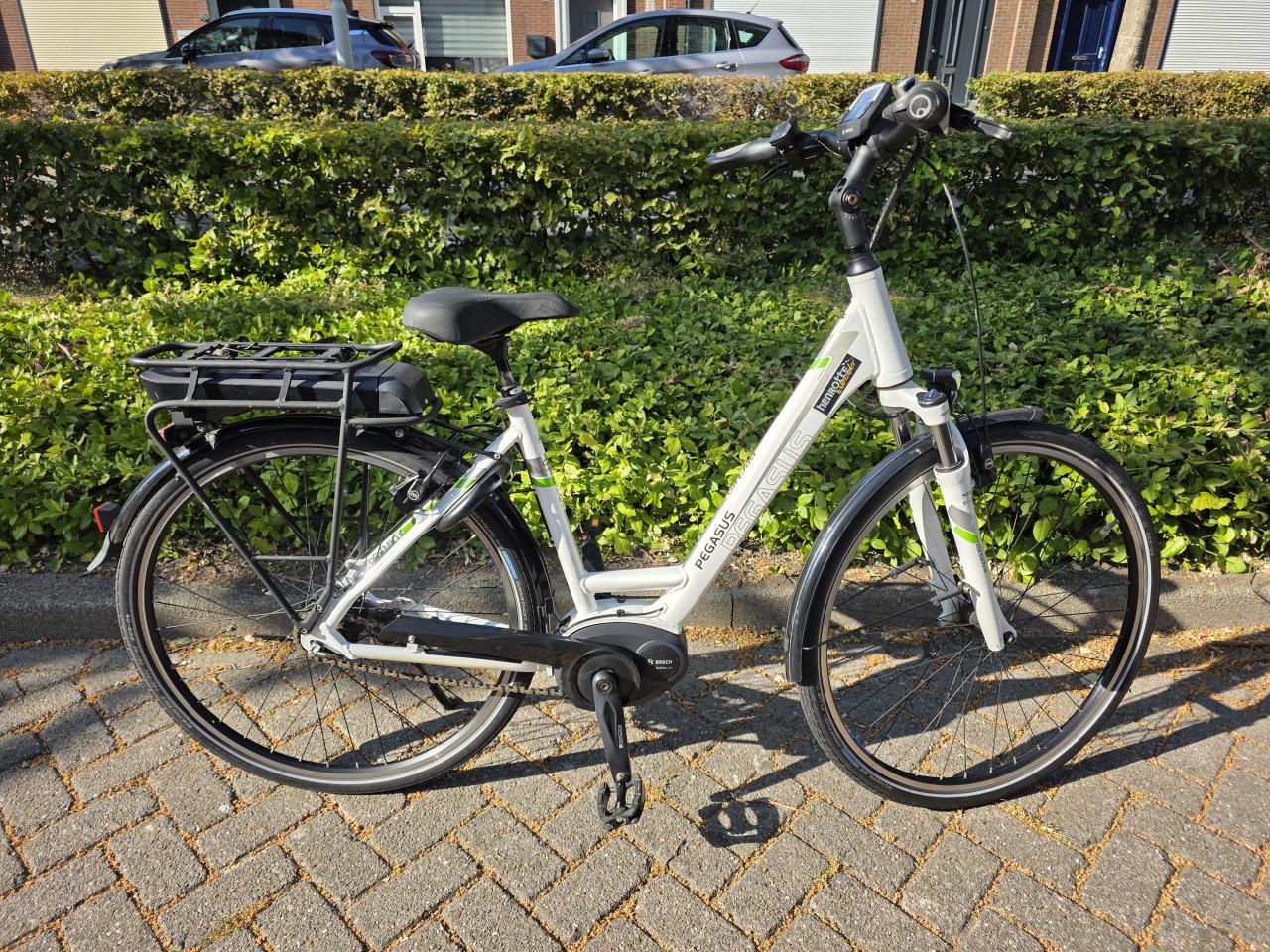 Schitterende Pegasus met Bosch middenmotor en lage kilometerstand