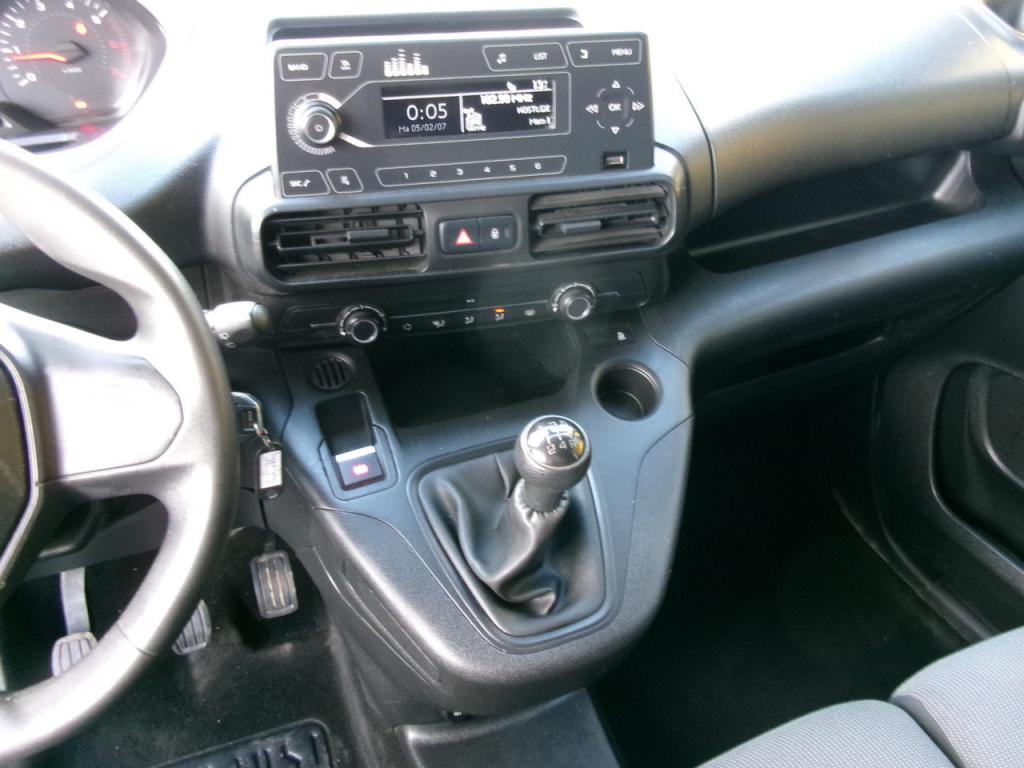 Peugeot Partner 1.5 bluehdi 75 airco, trekhaak, 3-zits