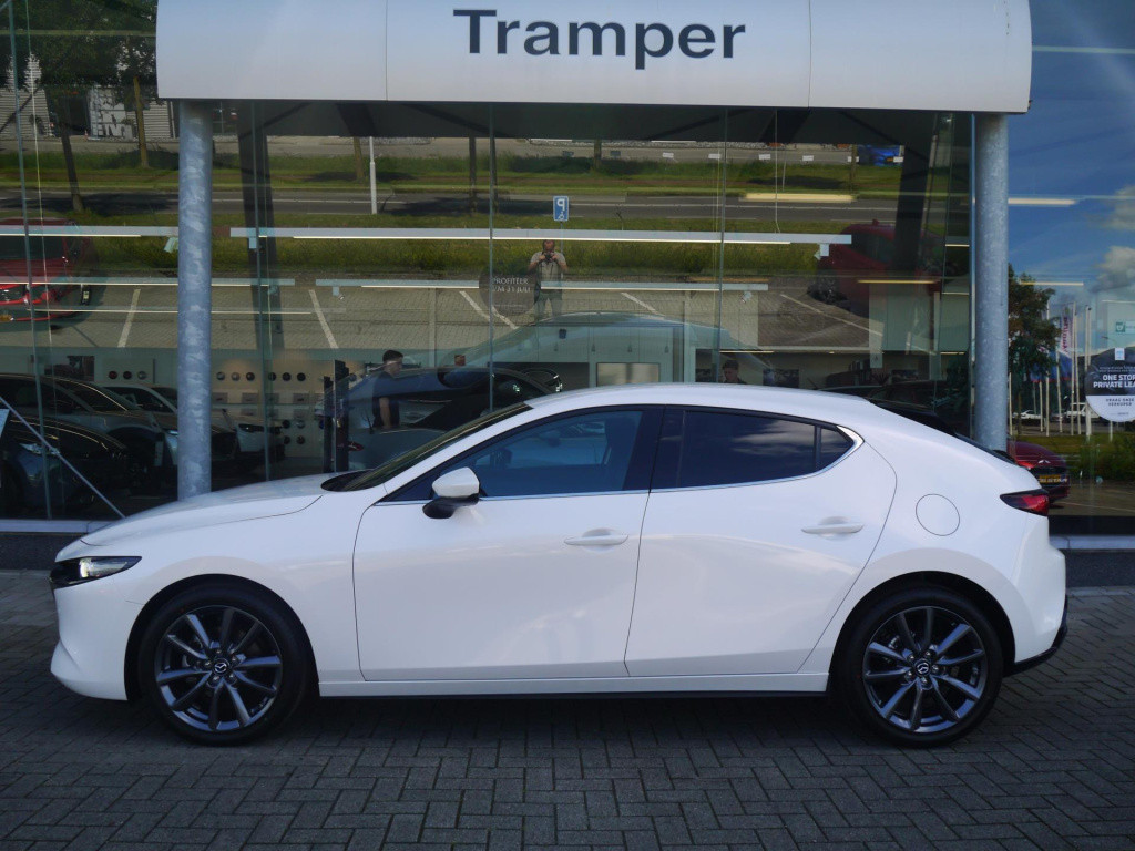 Mazda 3 2.0 e-skyactiv-g m hybrid 122 exclusive-line design pack