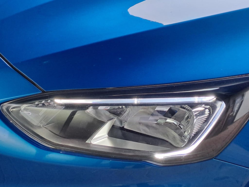 Ford Focus 1.5 ecoboost st line business | 182 pk! | winter pack | apple ca
