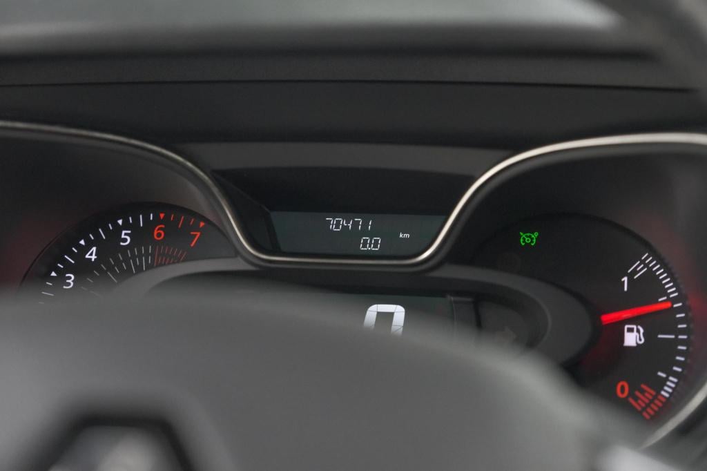 Renault Captur tce 90 intens | camera | navigatie | parkeersensoren